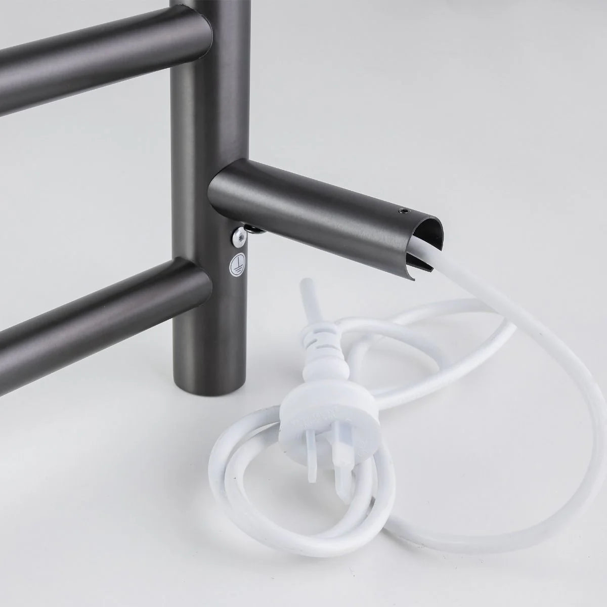 Round Chrome Electric Heated Towel Rack 4 Bars
