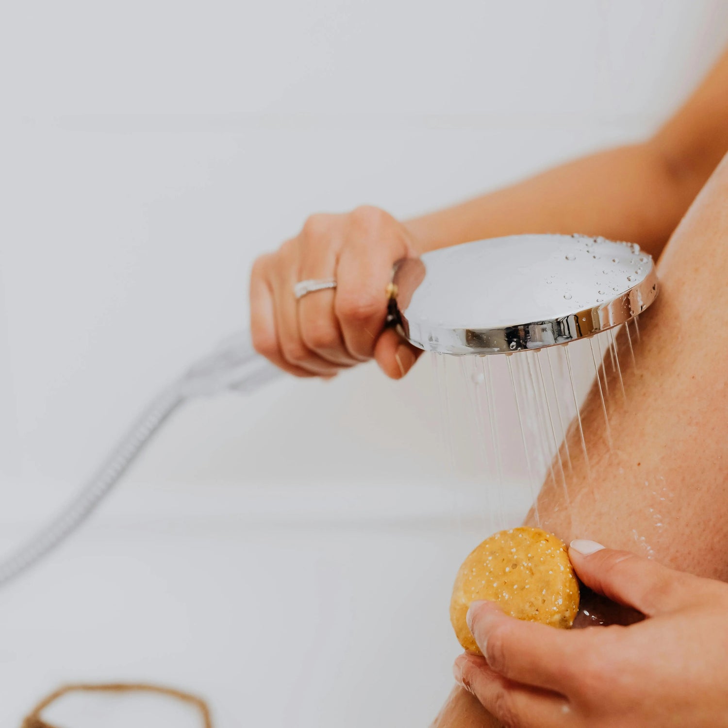 Showers Tezmo