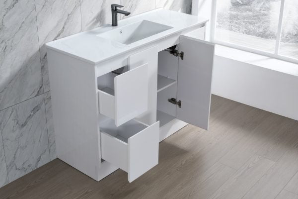 Sammy Freestanding Vanity