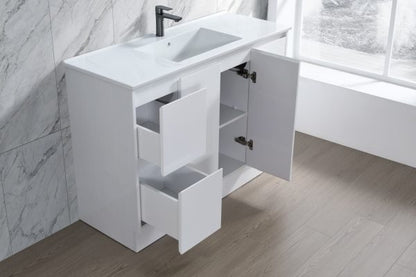 Sammy Freestanding Vanity